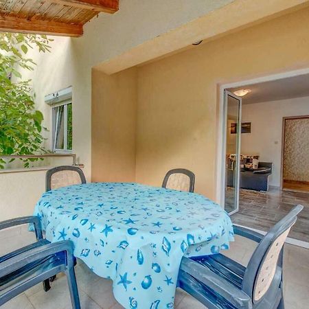 Apartments Savar - Ilo Brbinj Ngoại thất bức ảnh