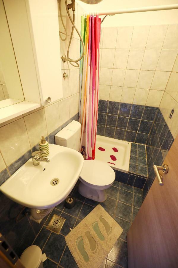 Apartments Savar - Ilo Brbinj Ngoại thất bức ảnh