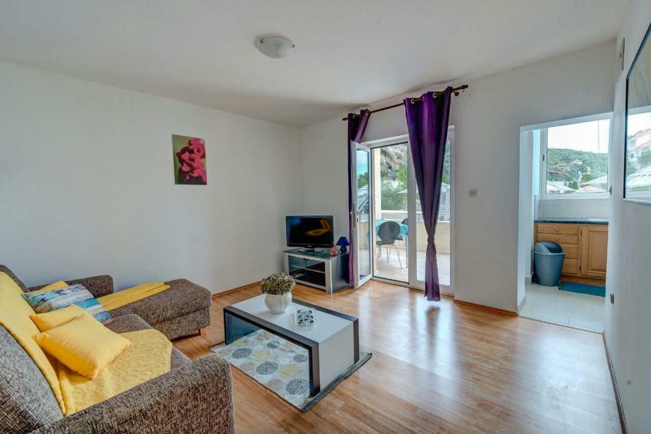 Apartments Savar - Ilo Brbinj Ngoại thất bức ảnh