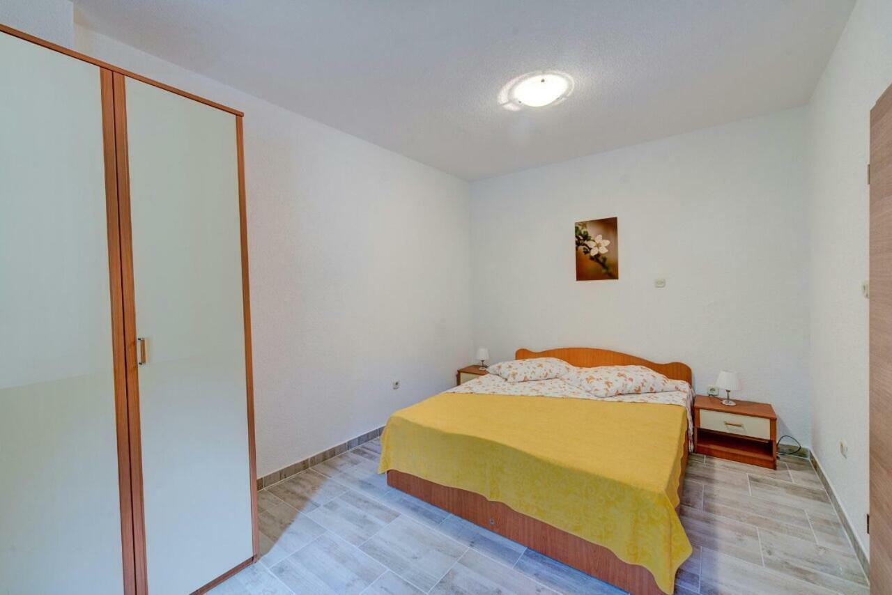 Apartments Savar - Ilo Brbinj Ngoại thất bức ảnh