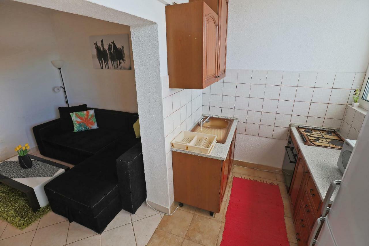 Apartments Savar - Ilo Brbinj Ngoại thất bức ảnh